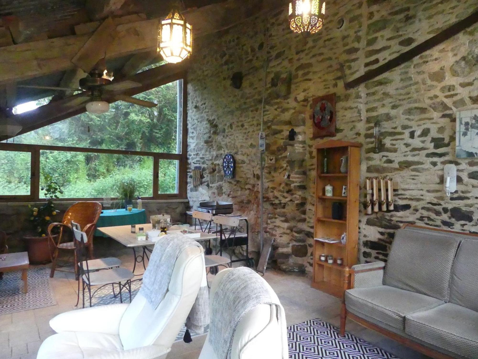 Au Coeur Des Loges Bed & Breakfast Saint-Bonnet-de-Bellac Eksteriør bilde